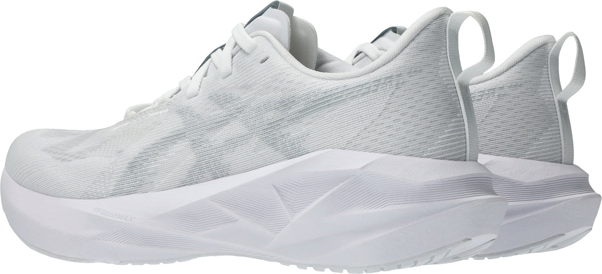 Women's NovaBlast 5 Road Running Shoes - White
