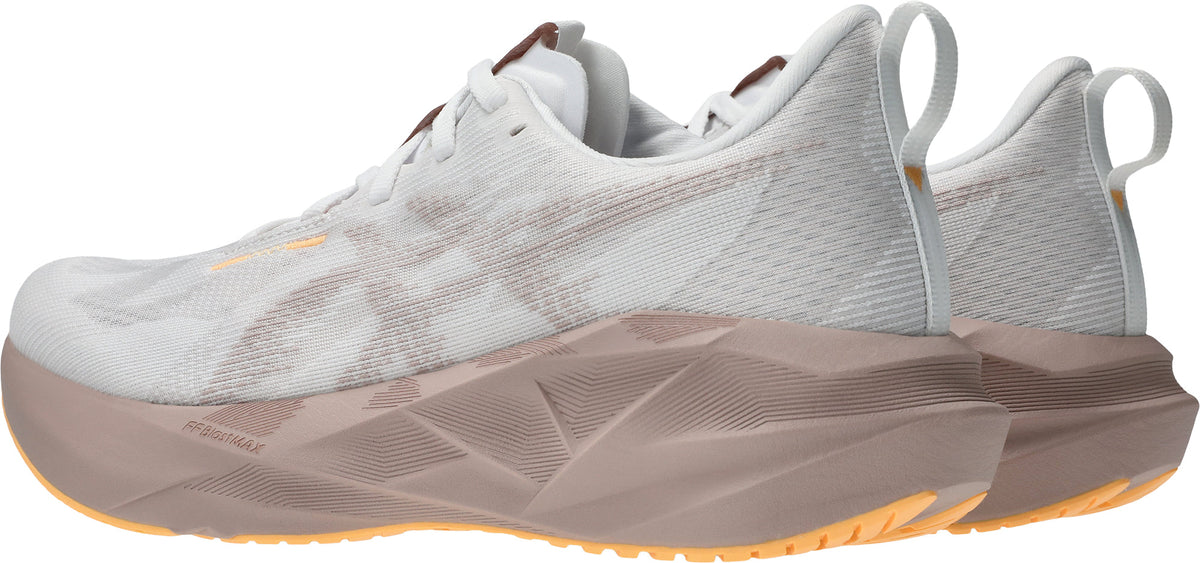 Women's NovaBlast 5 Road Running Shoes - White