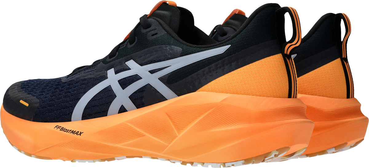 Men's NovaBlast 5 Lite-Show Road Running Shoes - Black