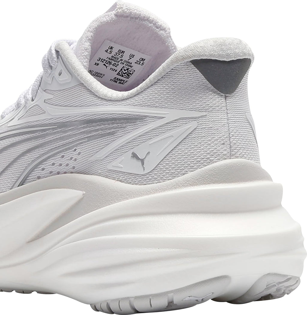 Women's MagMax Nitro 2 Road Running Shoes - White